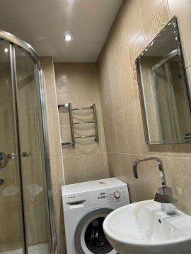 1-к квартира, 3/7 эт., 35м²