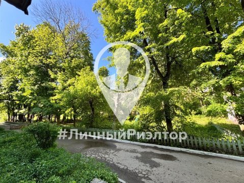 2-к квартира, 2/4 эт., 43м²