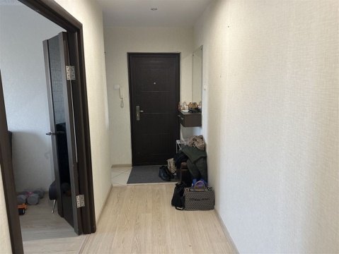 4-к квартира, 6/9 эт., 93м²