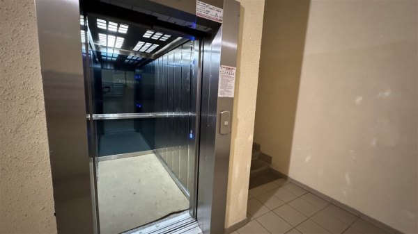 2-к квартира, 7/7 эт., 88м²