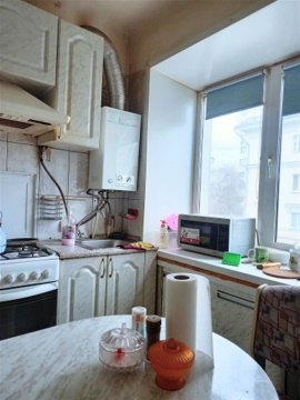 2-к квартира, 4/5 эт., 42м²