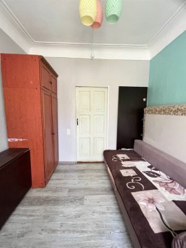 3-к квартира, 2/2 эт., 57м²