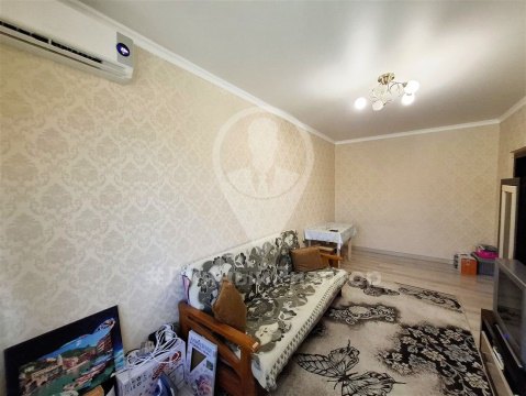 2-к квартира, 2/3 эт., 46м²