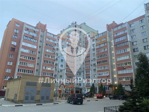 1-к квартира, 3/15 эт., 45м²