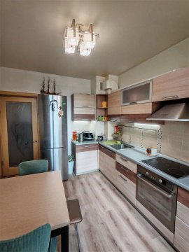 1-к квартира, 6/12 эт., 42м²