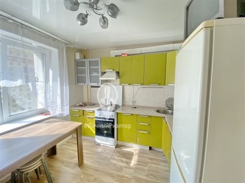1-к квартира, 9/10 эт., 45м²
