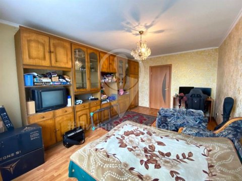 2-к квартира, 9/10 эт., 68м²