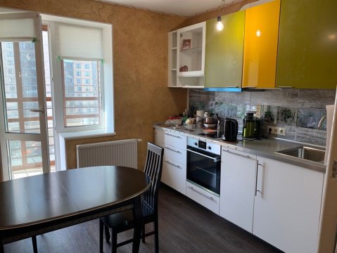 2-к квартира, 9/26 эт., 57м²