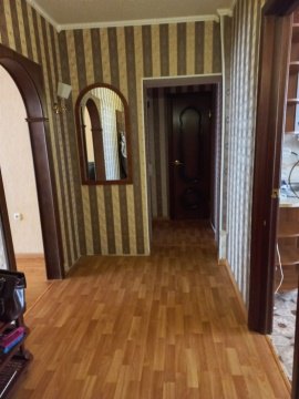 2-к квартира, 5/5 эт., 60м²
