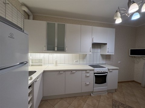1-к квартира, 3/24 эт., 54м²