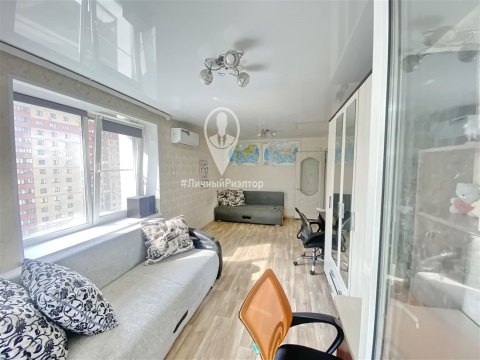 1-к квартира, 9/10 эт., 45м²