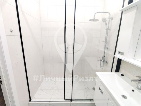 1-к квартира, 8/17 эт., 43м²