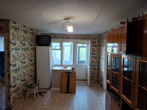 2-к квартира, 5/5 эт., 45м²