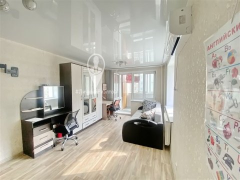 1-к квартира, 9/10 эт., 45м²