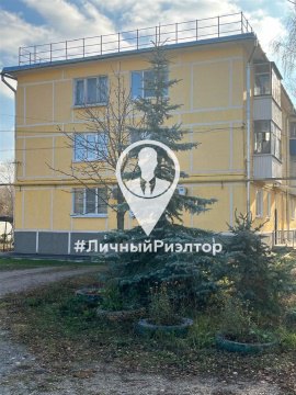 3-к квартира, 1/3 эт., 52м²