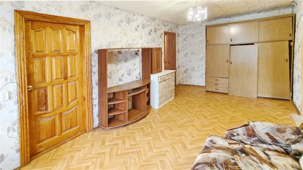 2-к квартира, 4/4 эт., 42м²