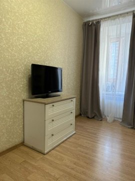 1-к квартира, 3/7 эт., 35м²