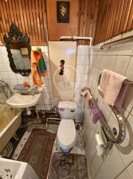 2-к квартира, 9/9 эт., 42м²