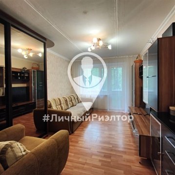 2-к квартира, 4/5 эт., 47м²