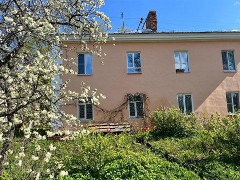 3-к квартира, 2/2 эт., 57м²