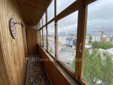 2-к квартира, 9/9 эт., 42м²