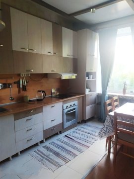 2-к квартира, 3/5 эт., 54м²