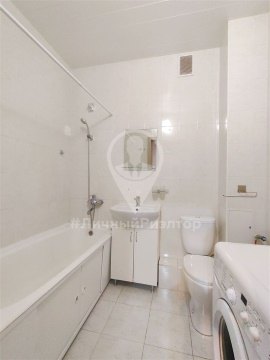 1-к квартира, 4/10 эт., 41м²