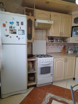 3-к квартира, 9/9 эт., 64м²