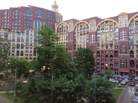 5-к квартира, 4/10 эт., 125м²