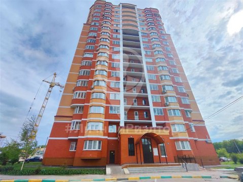 3-к квартира, 7/17 эт., 86м²