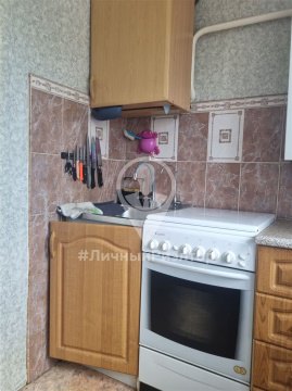 2-к квартира, 1/2 эт., 47м²