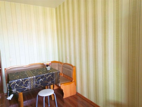 3-к квартира, 3/3 эт., 64м²