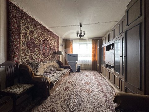 4-к квартира, 5/5 эт., 84м²