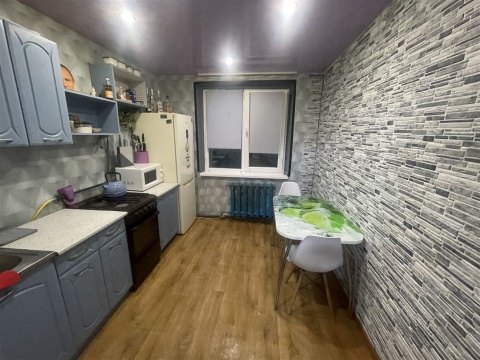 2-к квартира, 2/2 эт., 52м²