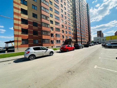 1-к квартира, 15/18 эт., 38м²
