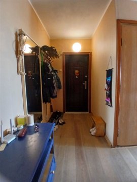 2-к квартира, 4/5 эт., 53м²