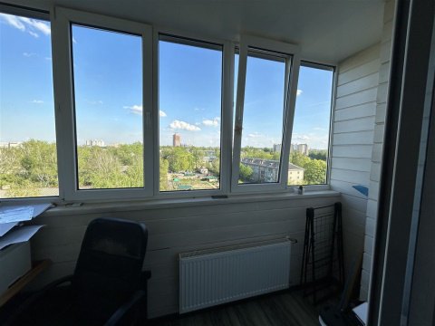 1-к квартира, 8/10 эт., 38м²