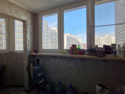 2-к квартира, 13/17 эт., 58м²