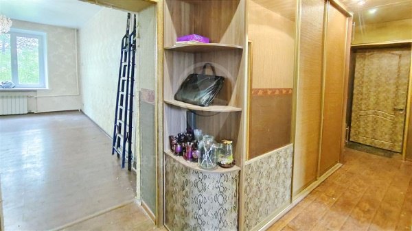 2-к квартира, 1/2 эт., 56м²