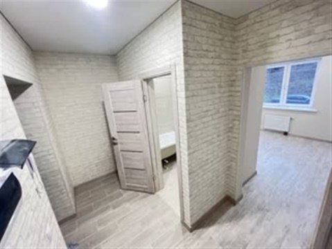 1-к квартира, 1/5 эт., 36м²