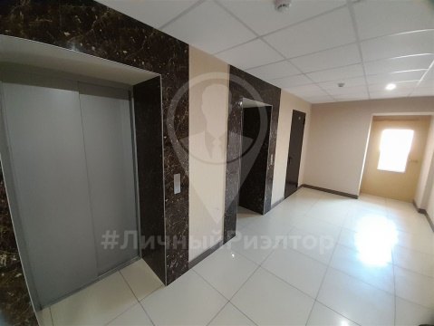 2-к квартира, 8/15 эт., 70м²