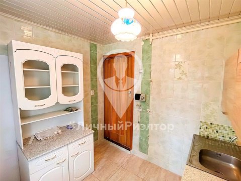 2-к квартира, 2/5 эт., 43м²