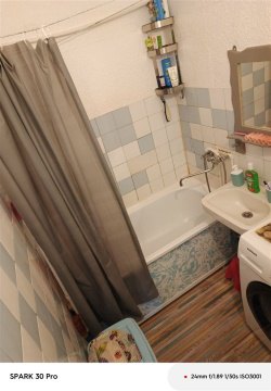 3-к квартира, 5/5 эт., 65м²