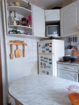 2-к квартира, 4/5 эт., 42м²