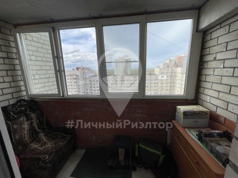 1-к квартира, 10/10 эт., 28м²
