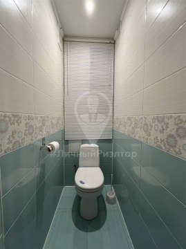 2-к квартира, 1/5 эт., 70м²