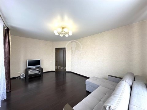 1-к квартира, 4/5 эт., 47м²