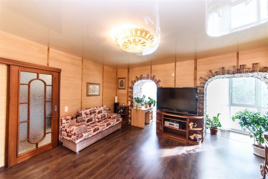 4-к квартира, 3/4 эт., 93м²
