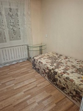 2-к квартира, 5/5 эт., 49м²
