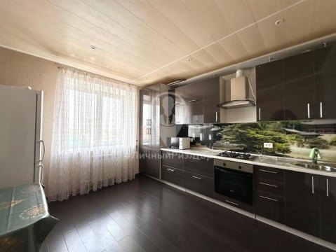 1-к квартира, 4/5 эт., 47м²